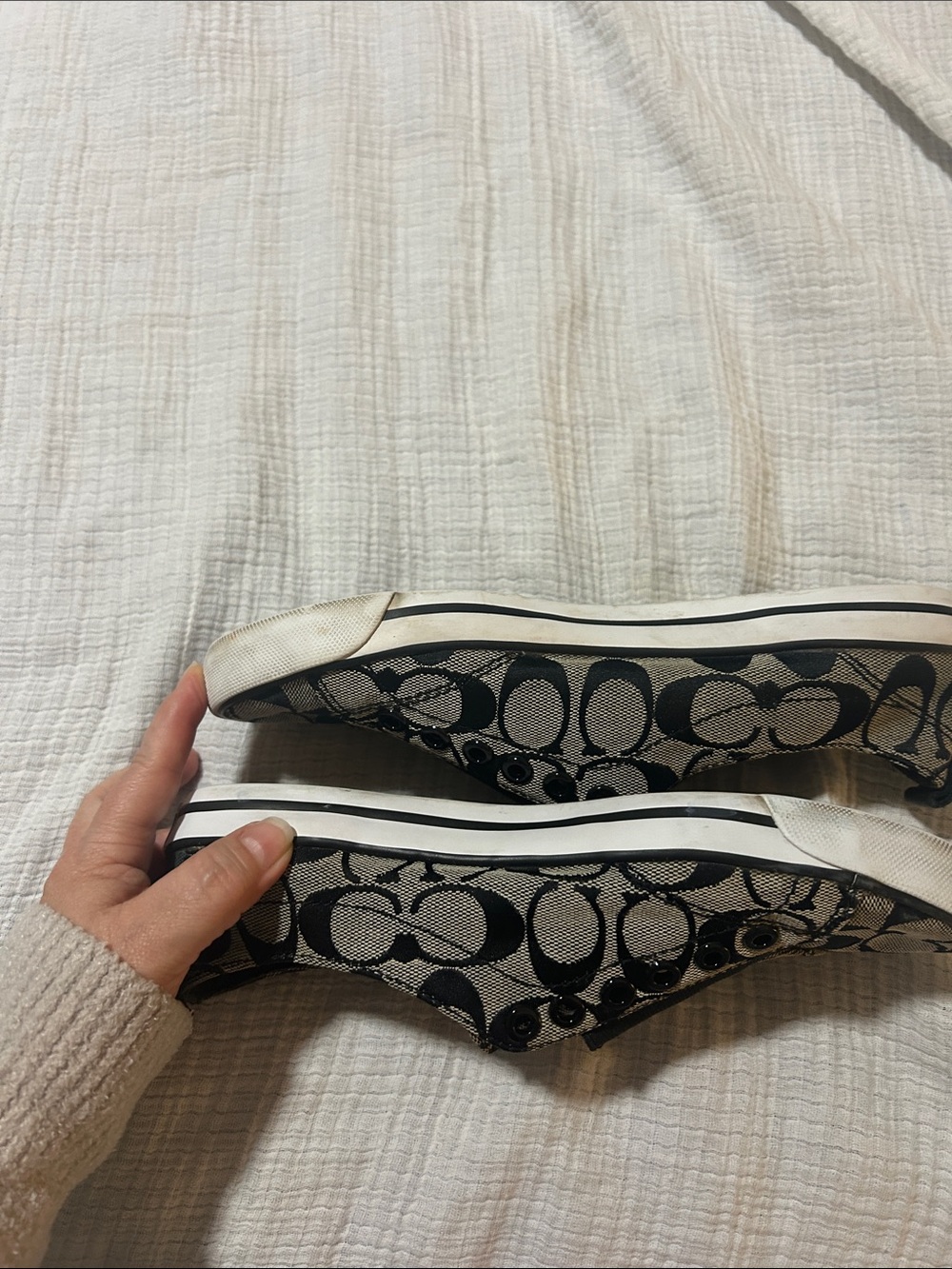 Coach Katie Canvas Slip on Black & Beige Signature Jacquard. Size 7. See pics - Picture 10 of 11